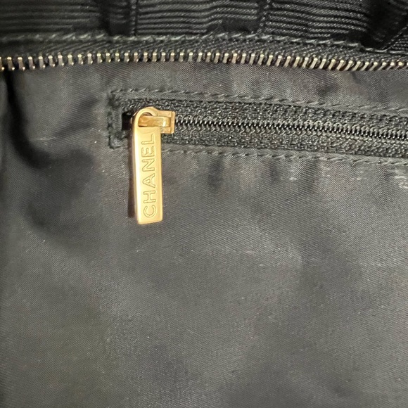 Chanel Travel Line Tote - Picture 16 of 16